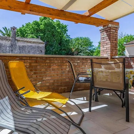 Pet Friendly In With Wifi Holiday home Medulin