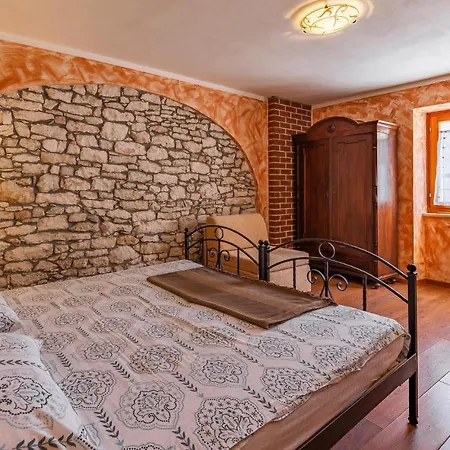 4 Bedroom Pet Friendly In Vakantiehuis *