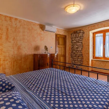 4 Bedroom Pet Friendly In Dom wakacyjny Medulin